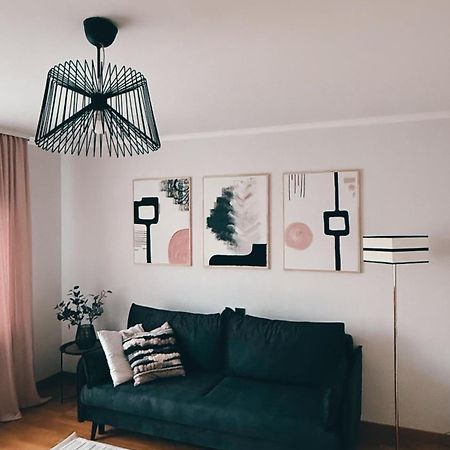 Southwest Seashore Apartment Liepāja Buitenkant foto